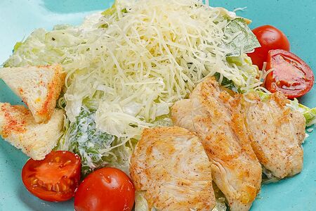 Цезарь с курицей