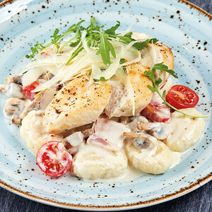 Куриное филе с картофельными ньокками