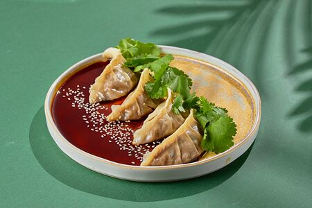 Гёдза с лососем