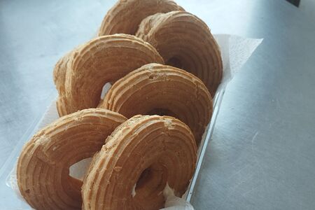 Пирожные Колечки с творогом