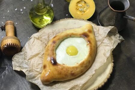 Хачапури по-аджарски