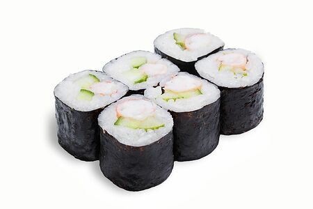 Ролл с креветкой и огурцом