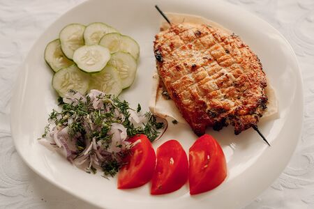 Шашлык Престиж из грудки на шпажках