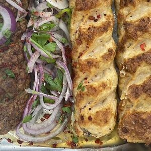 Люля-кебаб из курицы в лаваше