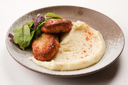 Котлеты куриные с пюре