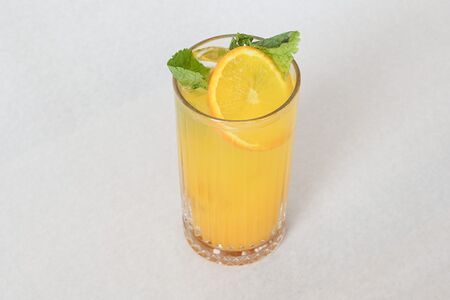 Лимонад Манго-маракуйя