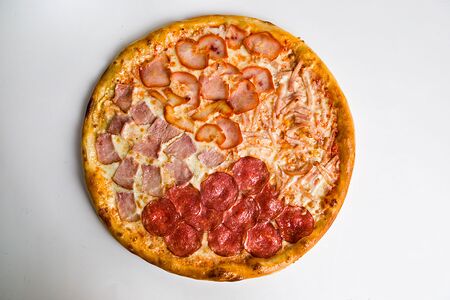 Пицца 4 мяса