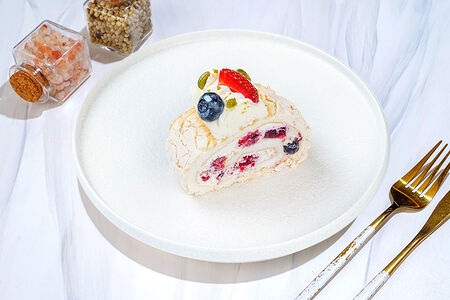 Меренговый рулет с ягодами 170 г, Доставка