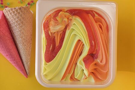 Мороженое Гуава-тропик в мини-ванне