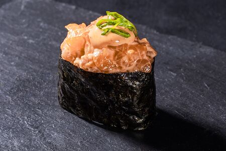 Гункан Cпайси-сяке