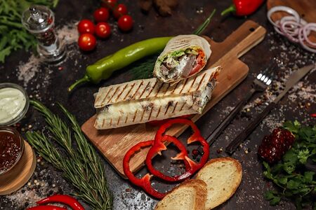 Шаурма со свининой большая