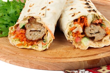 Шаурма с говяжьим кебабом