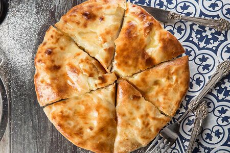 Хачапури по-имеретински