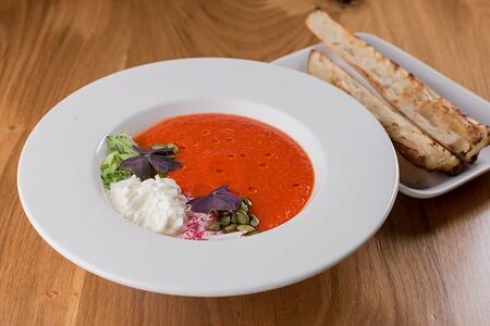 Гаспачо, страчателла