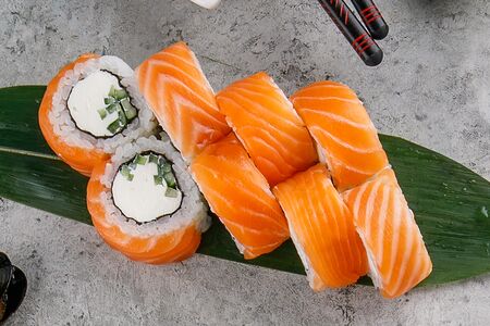 Ролл Филадельфия классическая