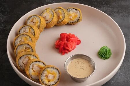 Ролл Курица с сыром чеддер