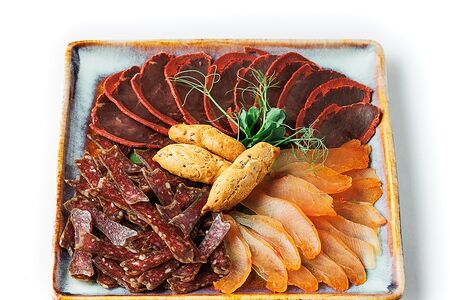 Тарелка к пенному