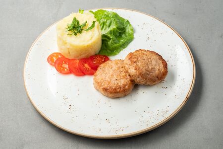 Котлеты домашние из курицы