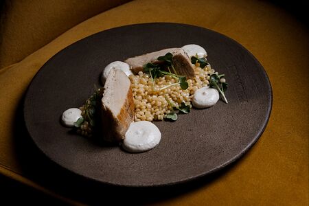 Куриная грудка с птитимом