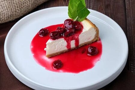 Чизкейк с вишней