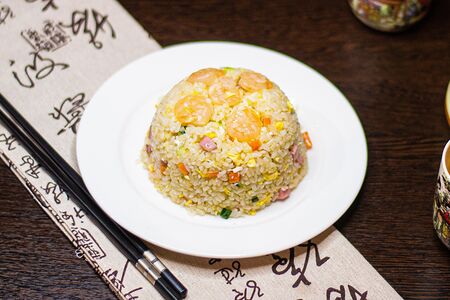 Жареный рис по-Янчжуски