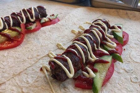 Говяжий в лаваше