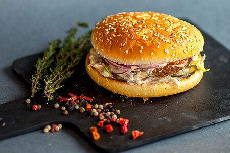 Бургер Тейсти