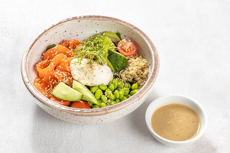 Боул с семгой