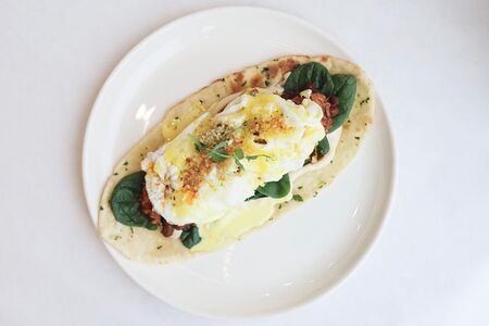 Мексиканский завтрак с томленой свининой