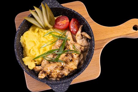 Бефстроганов