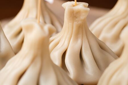 Хинкали с креветкой и курицей