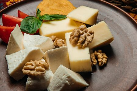 Ассорти кавказских сыров