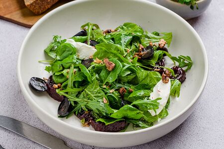 Вяленая свёкла со сливочным сыром