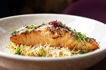 Лосось в мисо глазури на березовом соке