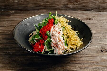 Салат с крабом