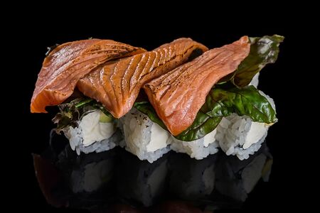 Татаки с лососем