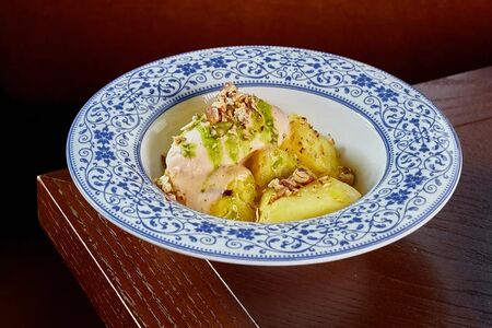 Ананас на гриле с сорбетом из крыжовника