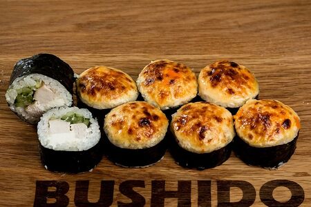 Ролл Запеченный с филе из курочки