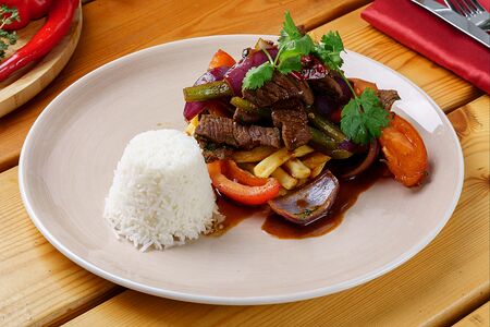 Ломо сальтадо