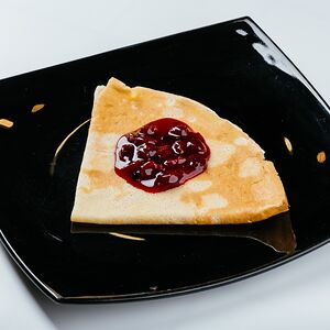 С вишнёвым вареньем