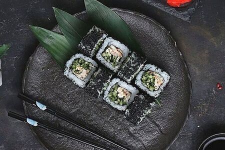 Ролл Калифорния с угрем