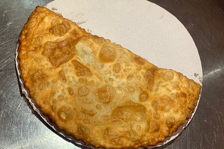 Чебурек по-советски с мясом