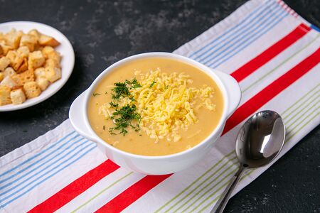 Сырный крем-суп