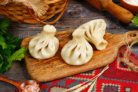 Хинкали с сыром сулугуни