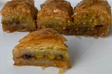 Классическая с фисташкой