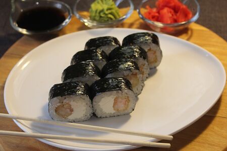 Роллы Креветка в темпуре