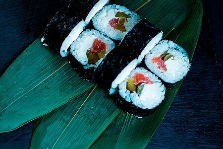 Ролл Тейшоку