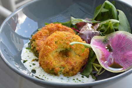 Хрустящие драники из кабачков