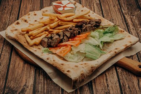 Бурум открытый с телятиной