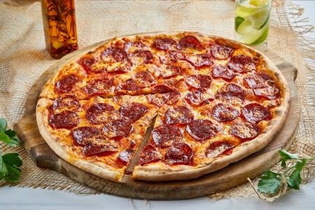 Пицца Пепперони 28 см